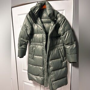 GAP Sage Green Puffer Coat